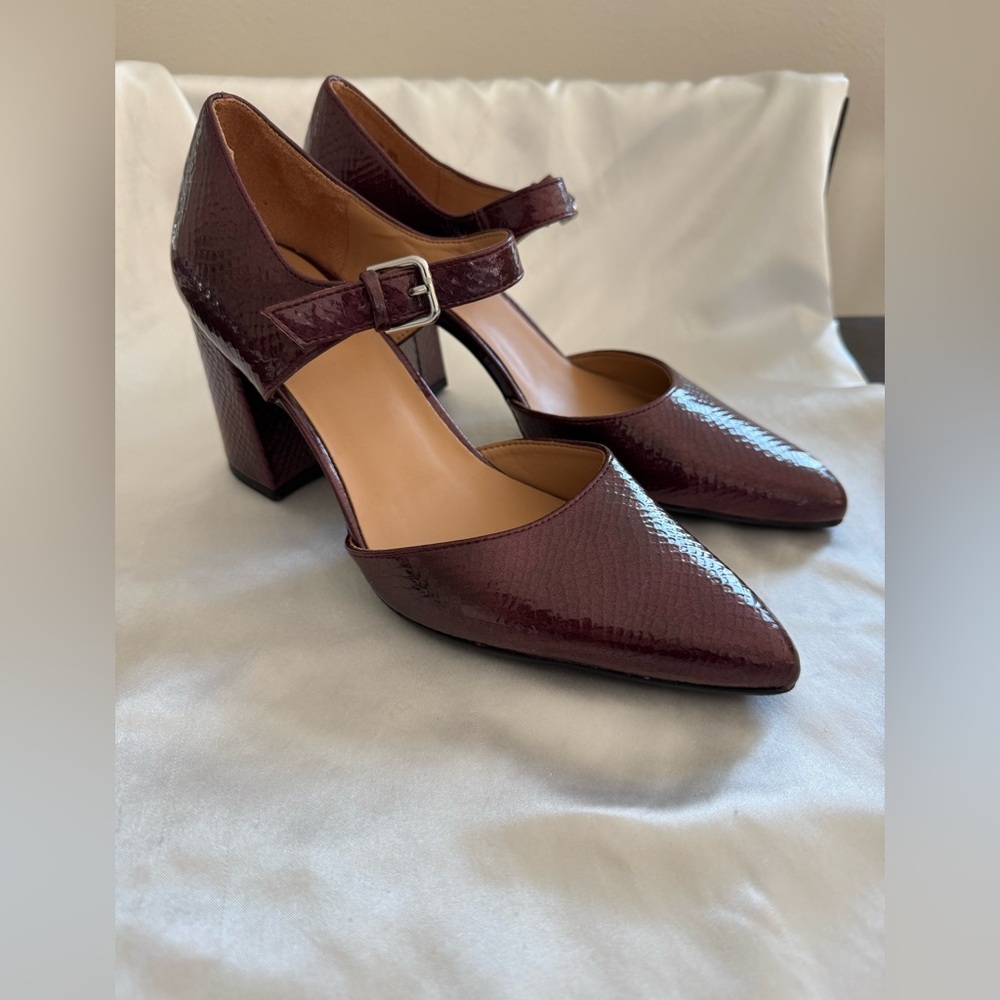 Naturalizer Burgundy Block Heel Shoes- NWOT